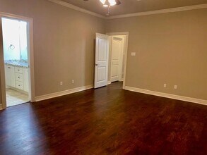 12019 21st St in Santa Fe, TX - Building Photo - Building Photo