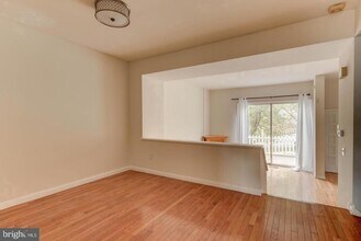 107 Montrose Ave in Bryn Mawr, PA - Building Photo - Building Photo