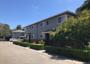 2053 Central Ave in Alameda, CA - Building Photo