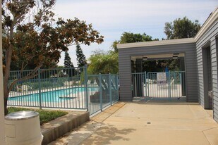 7431 Linden Terrace in Carlsbad, CA - Building Photo
