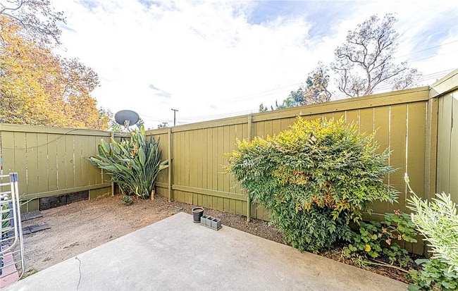 property at 1490 W Lambert Rd