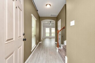 13426 Merryville Harrogate Ln in Houston, TX - Building Photo - Building Photo