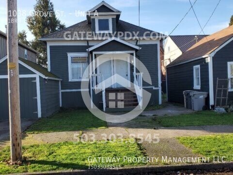 1038 Grove St in Lebanon, OR - Building Photo