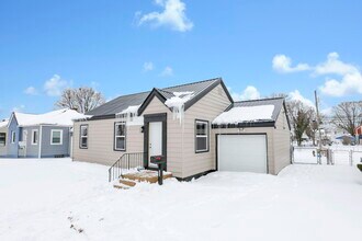 1110 Fairwood Ave in Columbus, OH - Building Photo - Building Photo