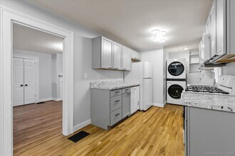 183 Bradley St in New Haven, CT - Building Photo - Building Photo