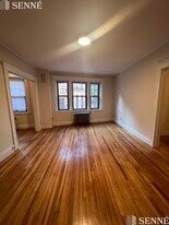 1564-2A Massachusetts Ave, Unit 3 in Cambridge, MA - Building Photo