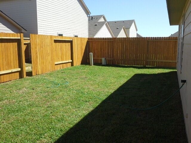 5570 Latta Plantation Dr in Katy, TX - Building Photo - Building Photo