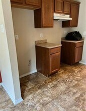 1115 Warrior Dr in Dallas, TX - Building Photo - Building Photo