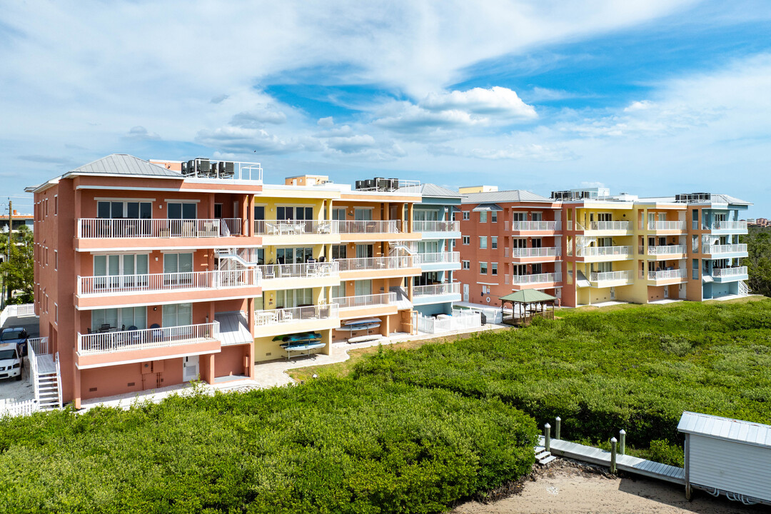 Harbourview South in Englewood, FL - Building Photo