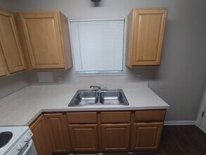 5232 Westchase Ct, Unit 1 in Jacksonville, FL - Building Photo - Building Photo