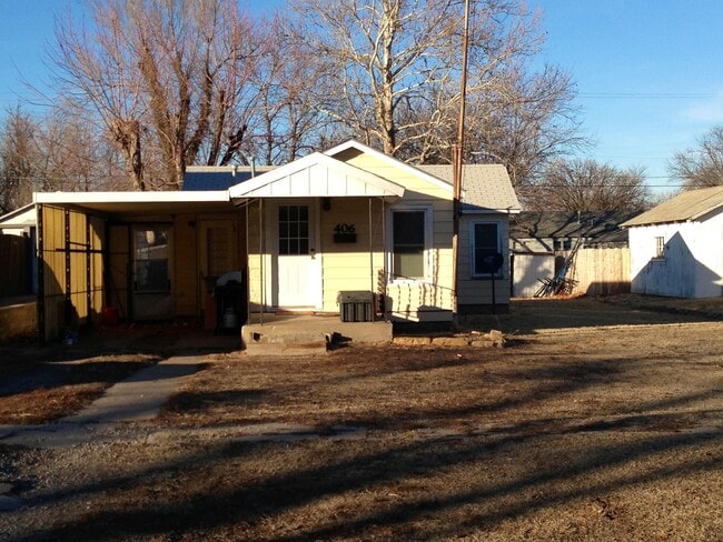 property at 406 E 3rd St
