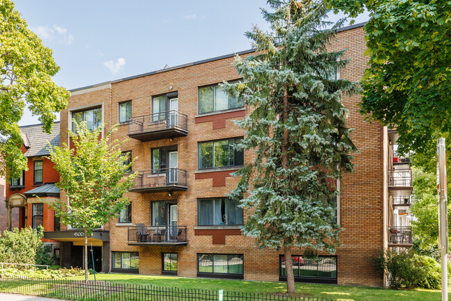 4500 De Maisonneuve Boul O in Westmount, QC - Building Photo - Building Photo