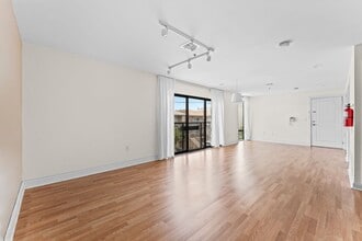 125 70th St, Unit 3H in Guttenberg, NJ - Building Photo - Building Photo