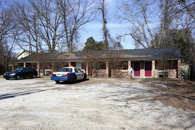 948 Main St in Forest Park, GA - Building Photo - Building Photo