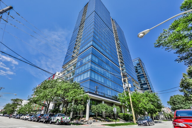 property at 860 W Blackhawk St