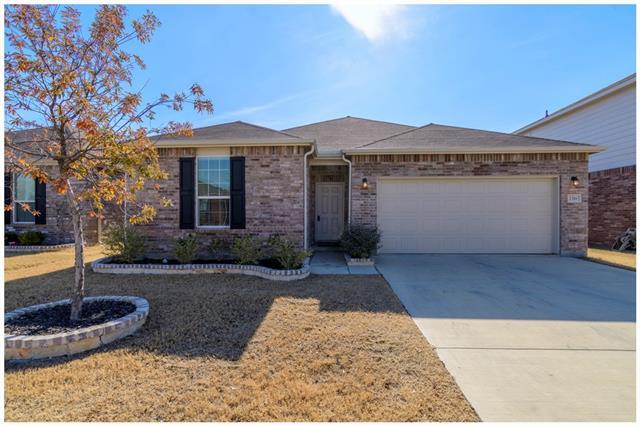 2316 Senepol Way in Fort Worth, TX - Building Photo