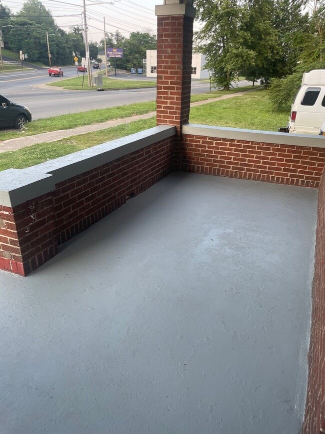 2118 Melrose Ave NW in Roanoke, VA - Building Photo - Building Photo