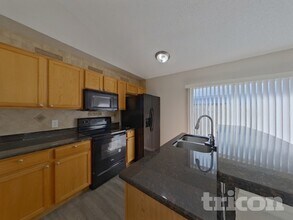 6406 Tabogi Trail in Wesley Chapel, FL - Building Photo - Building Photo