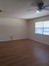 10112 N Deltona Blvd in Citrus Springs, FL - Building Photo - Building Photo