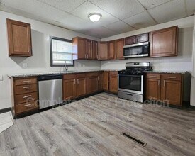203 State St in La Porte, IN - Foto de edificio - Building Photo