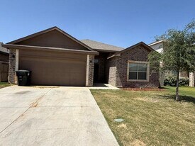 7315 W Pile Ranch Rd in Odessa, TX - Building Photo