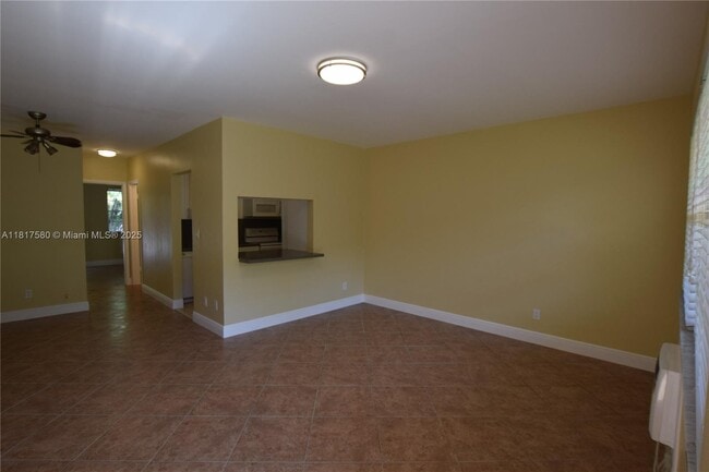 property at 2915 Plunkett St