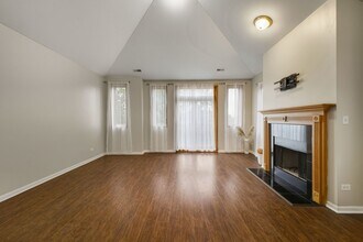 2955 W Wilcox St in Chicago, IL - Foto de edificio - Building Photo