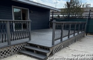 451 Oak St in San Antonio, TX - Building Photo - Building Photo