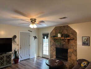 206 Village Green Cir in Summerville, SC - Building Photo - Building Photo
