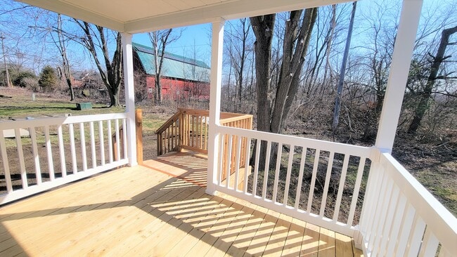 17 E Arizona in Belleville, MI - Building Photo - Building Photo