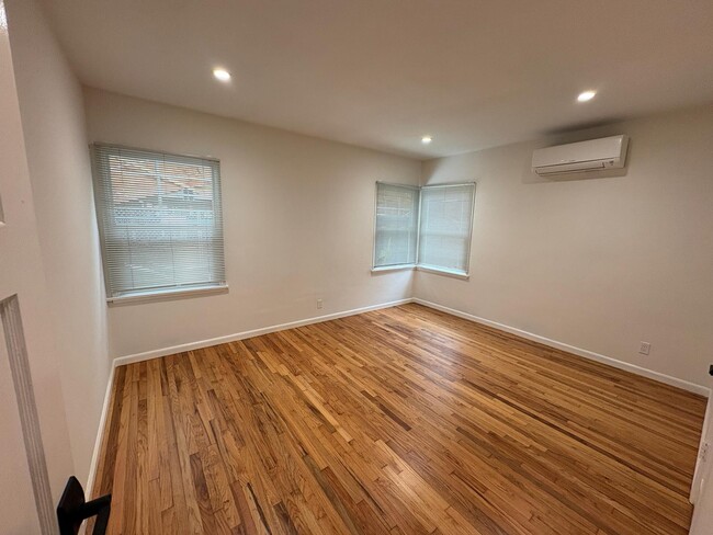 3910 Huron Ave in Culver City, CA - Foto de edificio - Building Photo