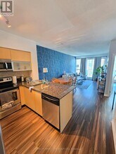 150-1150 E Liberty St in Toronto, ON - Building Photo - Building Photo