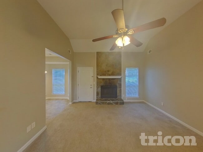 1362 Horsley Mill Rd in Carrollton, GA - Foto de edificio - Building Photo