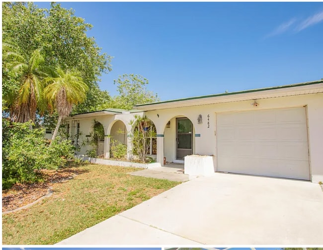 property at 6482 Fabian Rd