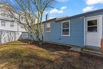 11003 NE 3rd Ave in Portland, OR - Building Photo - Building Photo