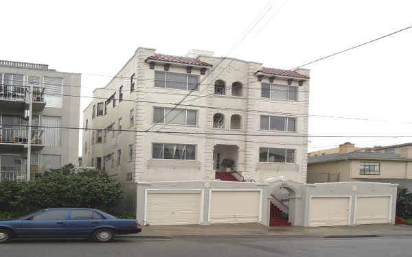 833 York St in Oakland, CA - Building Photo - Building Photo