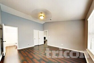 1131 Yorkdale Dr in Charlotte, NC - Foto de edificio - Building Photo