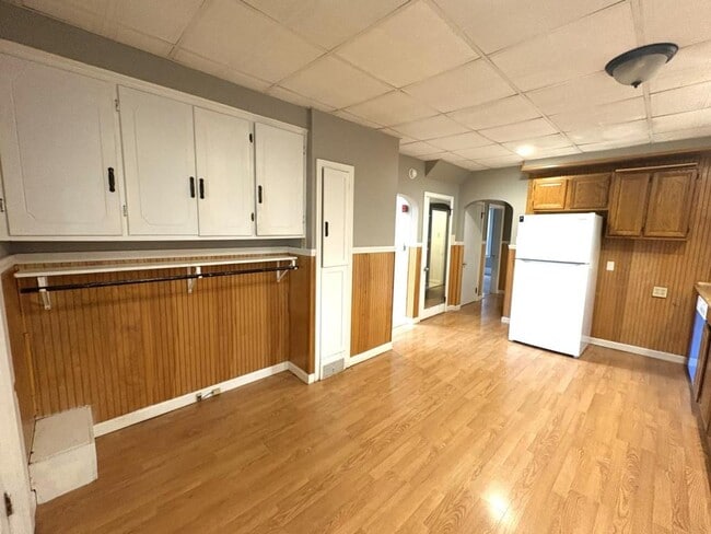 7 Howe St in Lewiston, ME - Building Photo - Building Photo