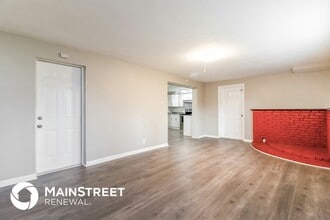 921 Hillside Dr in Lutz, FL - Foto de edificio - Building Photo