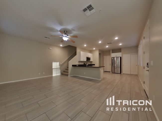 12571 W Gentle Rain Rd in Peoria, AZ - Building Photo - Building Photo