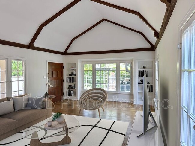 property at 1612 N Genesee Ave