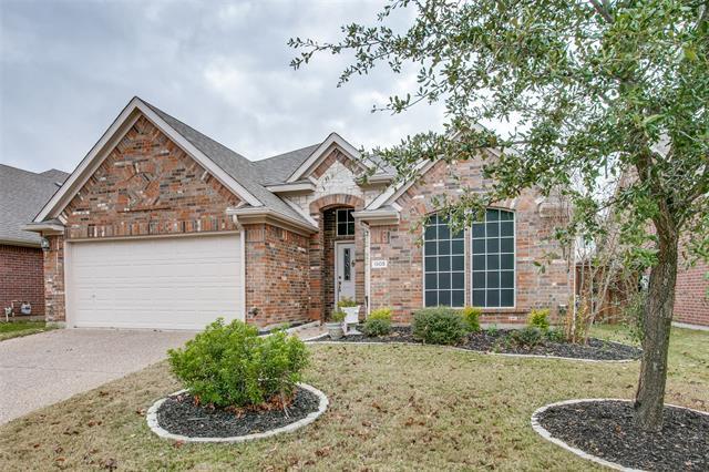 1905 Chittam Dr in Euless, TX - Building Photo - Building Photo
