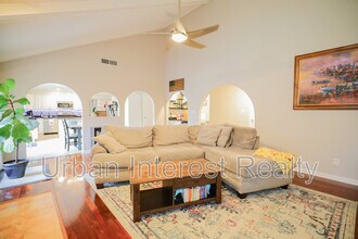321 Cypress St in Destin, FL - Building Photo - Building Photo