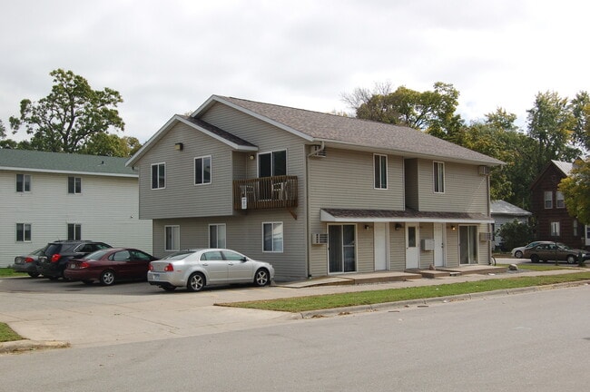 202 10th St N, Unit 200 in La crosse, WI - Foto de edificio - Building Photo