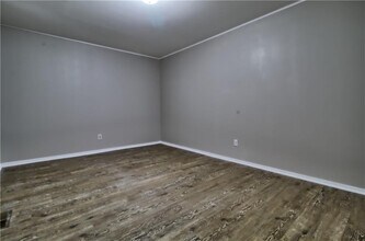 14804 Dutchmans Dr in Rogers, AR - Foto de edificio - Building Photo