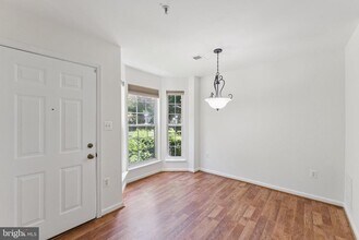 11892 Breton Ct in Reston, VA - Building Photo - Building Photo