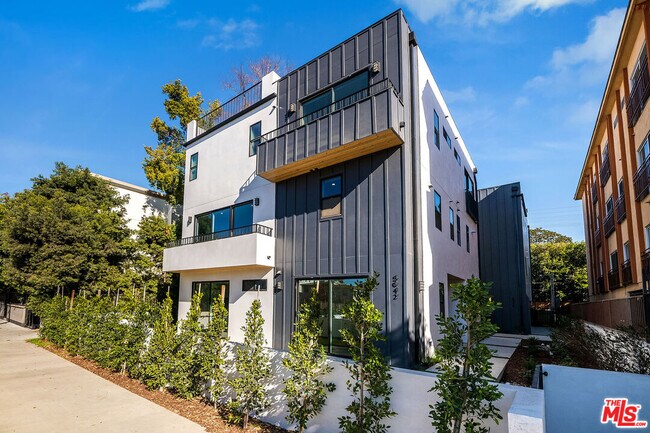 property at 5042 Laurel Canyon Blvd