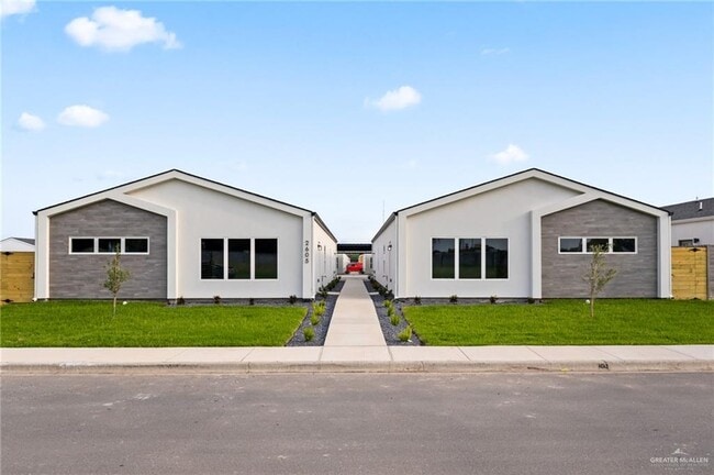 property at 16 Woodpecker Rd