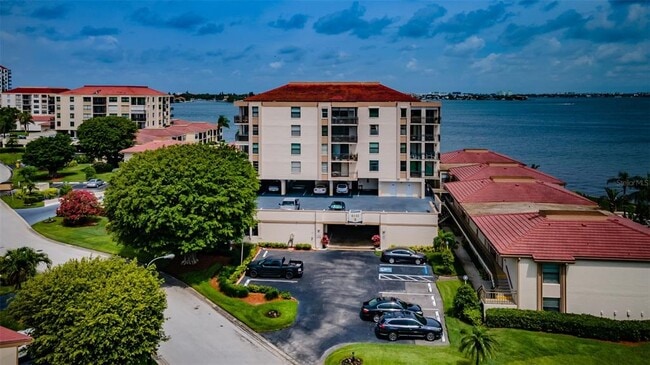 6145 Sun Blvd in St. Petersburg, FL - Building Photo - Building Photo