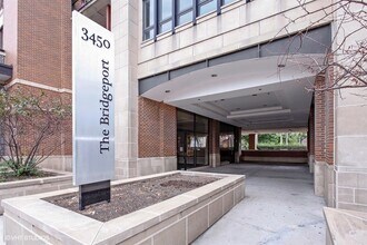 3450 S Halsted St in Chicago, IL - Building Photo - Building Photo